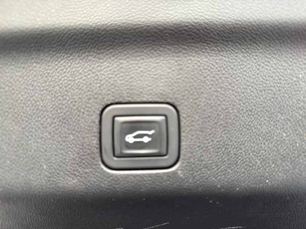 used 2024 Chevrolet Tahoe car, priced at $65,909