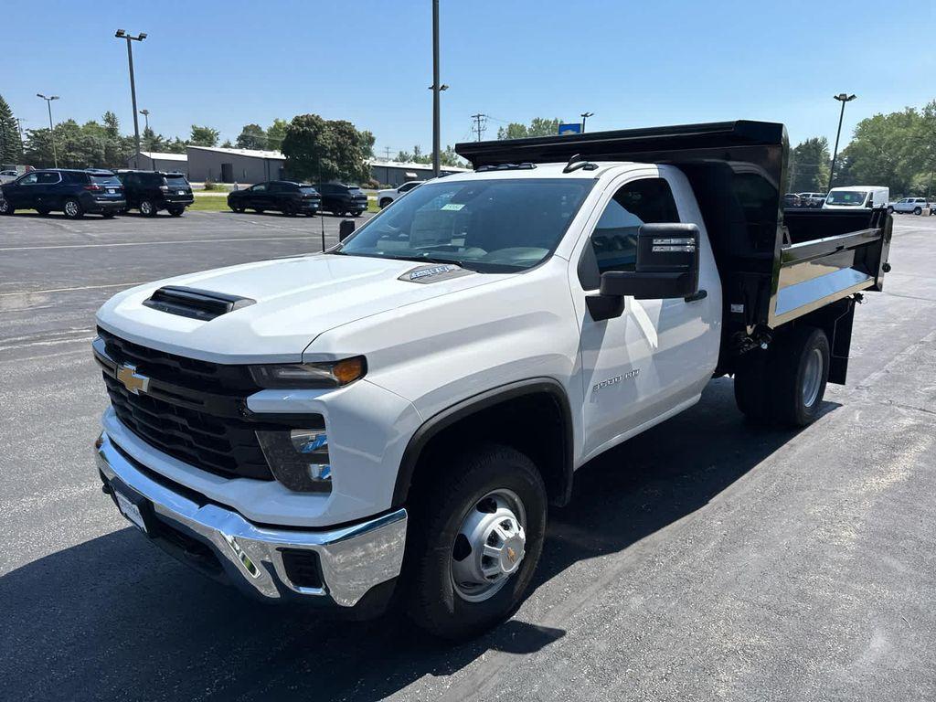 new 2025 Chevrolet Silverado 3500 car, priced at $61,603