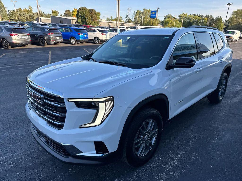 used 2025 GMC Acadia car, priced at $35,500