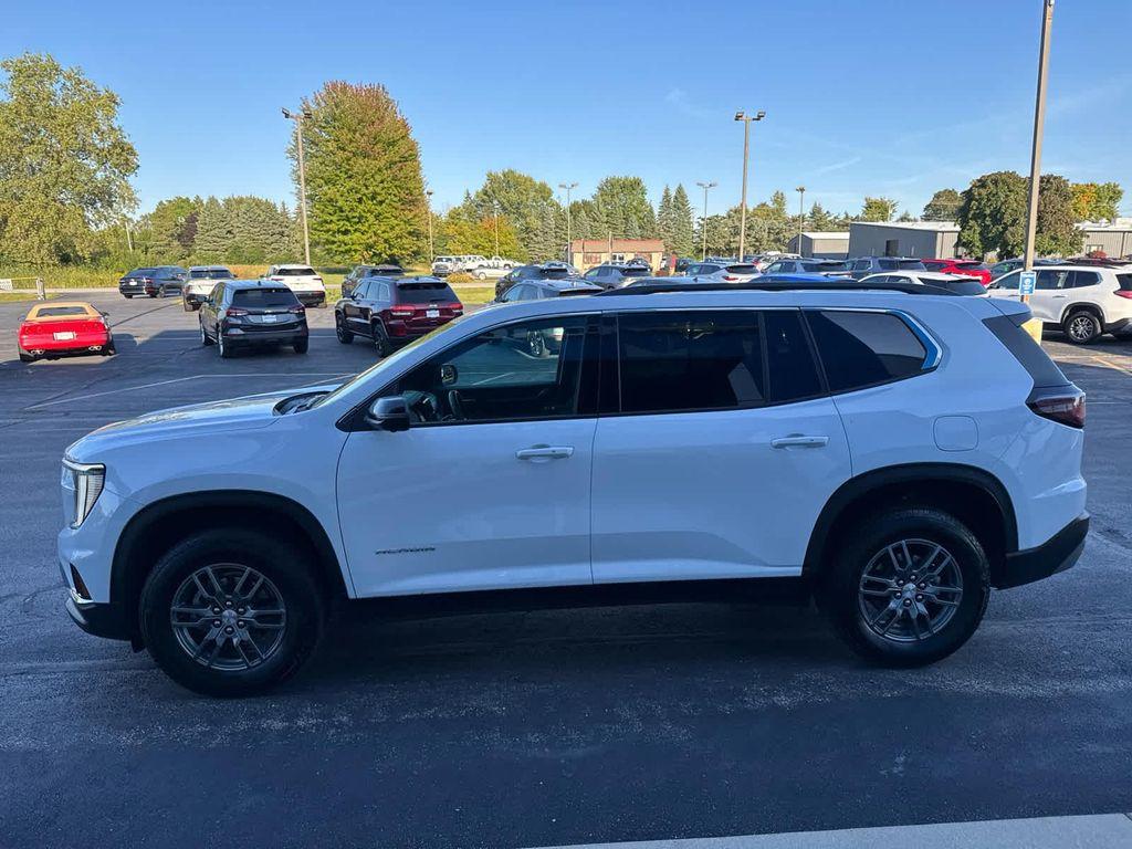 used 2025 GMC Acadia car, priced at $35,500