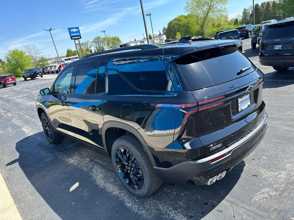 new 2026 Chevrolet Traverse car, priced at $48,305