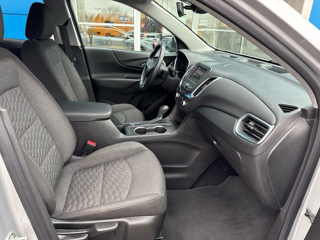 used 2021 Chevrolet Equinox car, priced at $19,677