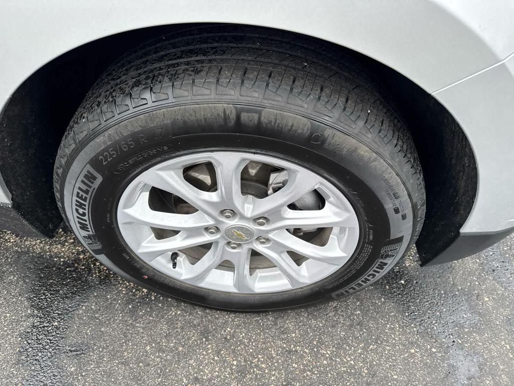 used 2021 Chevrolet Equinox car, priced at $19,677