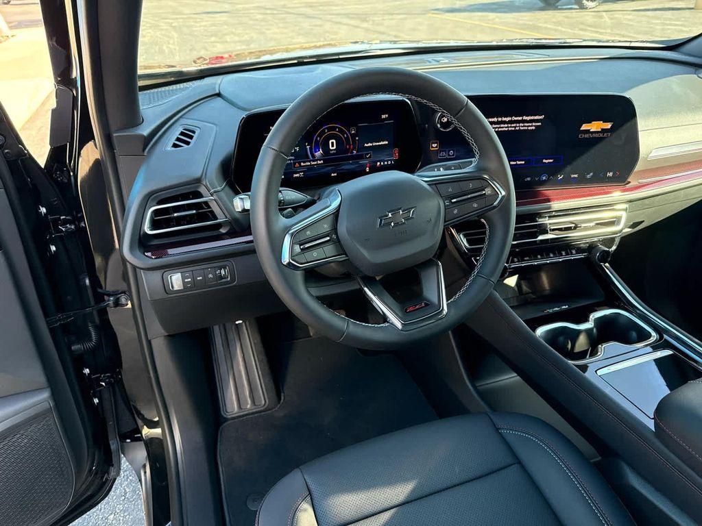 new 2026 Chevrolet Traverse car, priced at $52,620