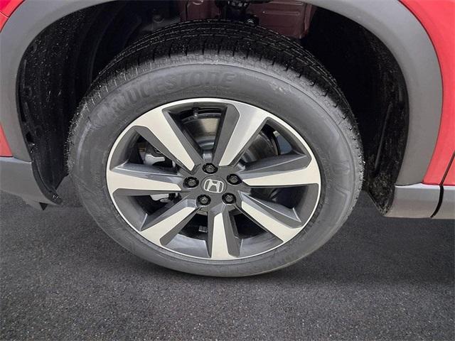 new 2025 Honda Pilot car, priced at $49,642