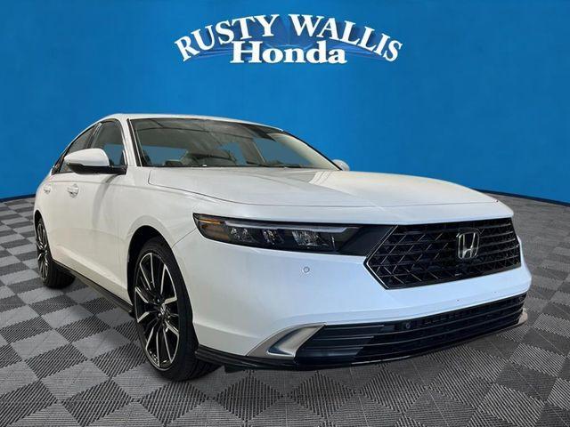 new 2026 Honda Accord Hybrid car, priced at $41,145