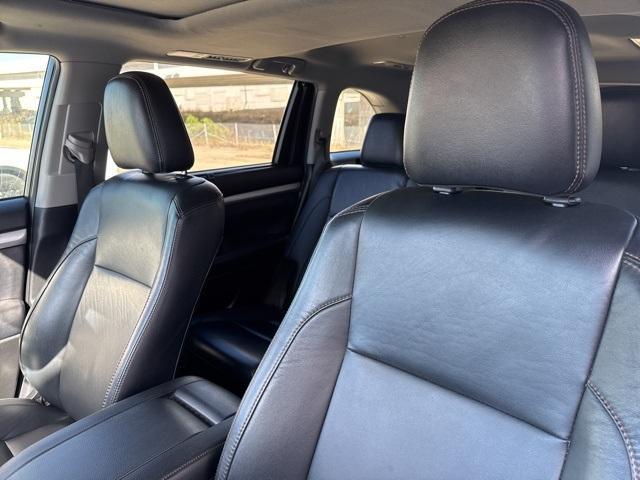 used 2019 Toyota Highlander car, priced at $25,988