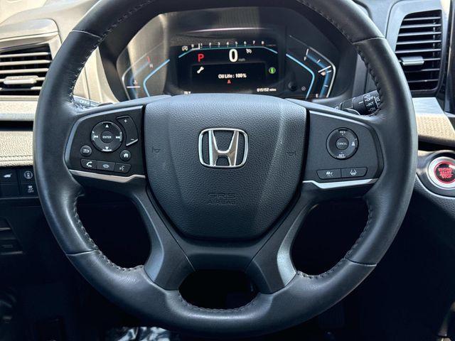 used 2024 Honda Odyssey car, priced at $36,395