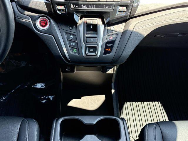 used 2024 Honda Odyssey car, priced at $36,395