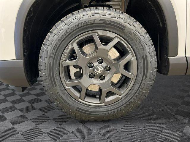 new 2025 Honda Pilot car, priced at $48,359