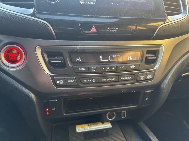 used 2022 Honda Pilot car, priced at $28,988