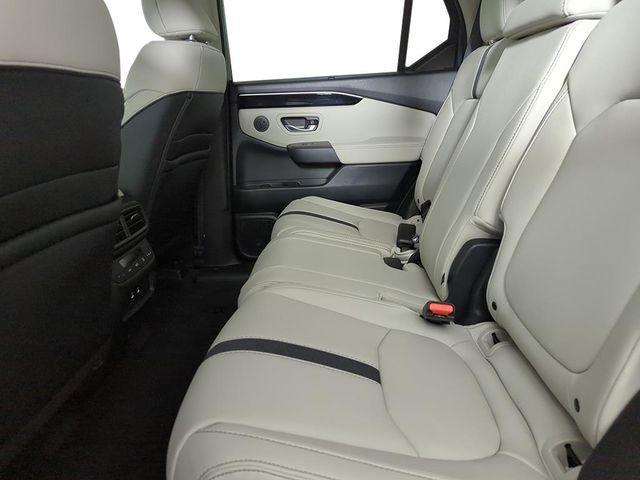 new 2026 Honda Pilot car, priced at $43,520