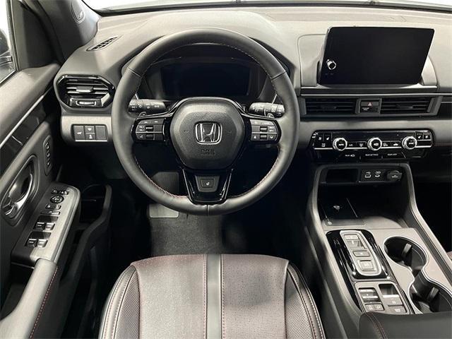 new 2025 Honda Pilot car, priced at $56,805
