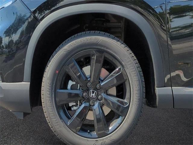 new 2025 Honda Pilot car, priced at $56,805