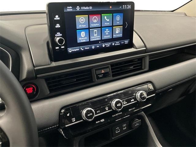 new 2025 Honda Pilot car, priced at $49,813