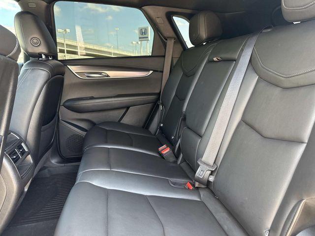 used 2022 Cadillac XT5 car, priced at $19,588