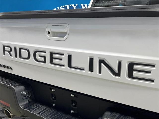 new 2025 Honda Ridgeline car, priced at $43,856