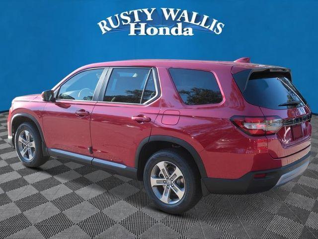 new 2025 Honda Pilot car, priced at $43,372