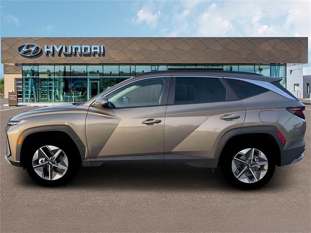 new 2026 Hyundai TUCSON Hybrid car, priced at $35,409