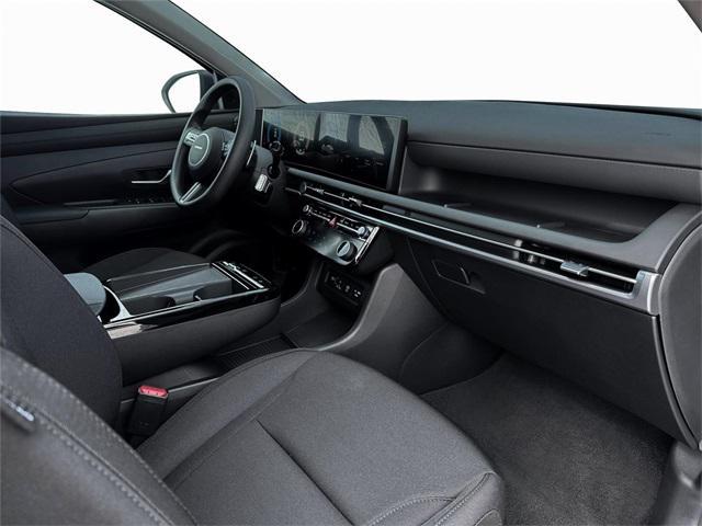 new 2026 Hyundai TUCSON Hybrid car, priced at $35,594