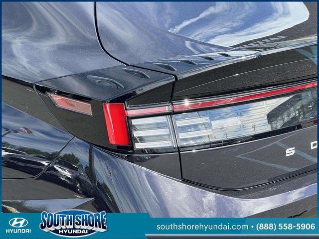 used 2025 Hyundai Sonata Hybrid car, priced at $24,999