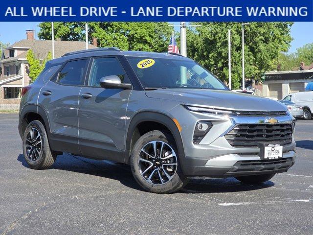 used 2025 Chevrolet TrailBlazer car, priced at $23,500