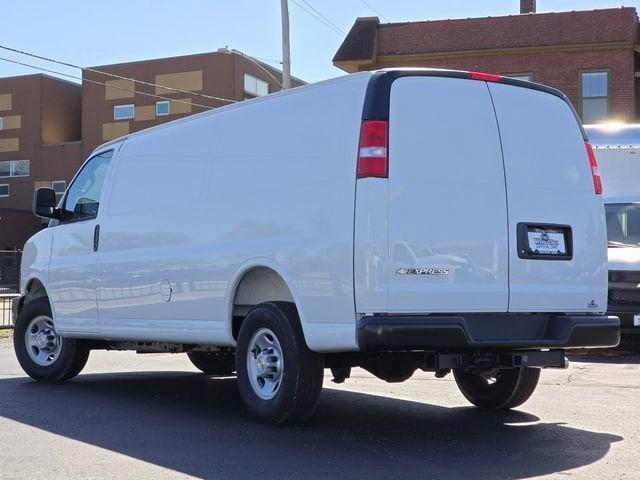 new 2026 Chevrolet Express 2500 car