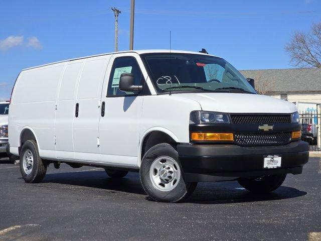 new 2026 Chevrolet Express 2500 car
