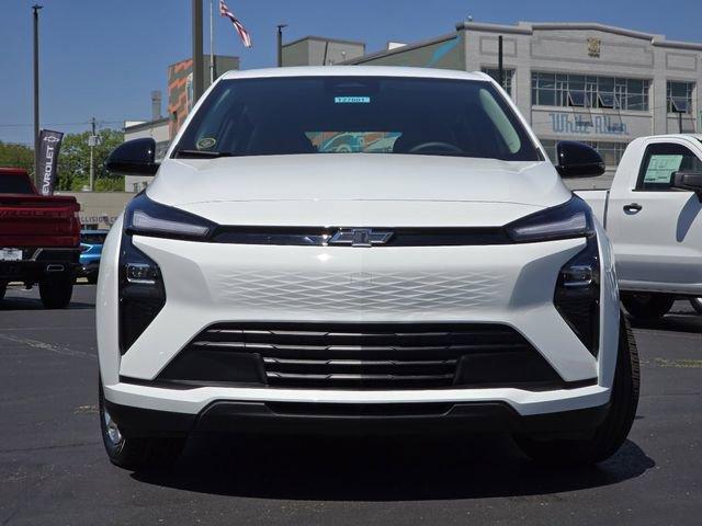 new 2027 Chevrolet Bolt car