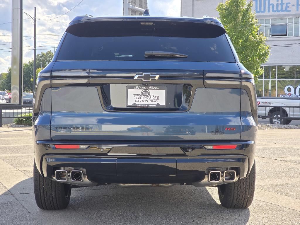 new 2026 Chevrolet Traverse car, priced at $52,720