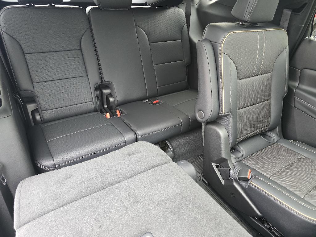 new 2026 Chevrolet Traverse car, priced at $56,971