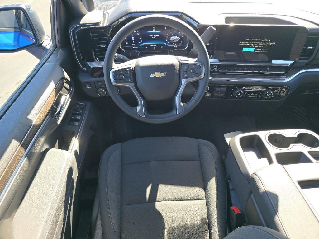 new 2025 Chevrolet Silverado 1500 car, priced at $50,211