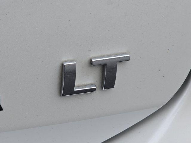 used 2023 Chevrolet Equinox car, priced at $21,200