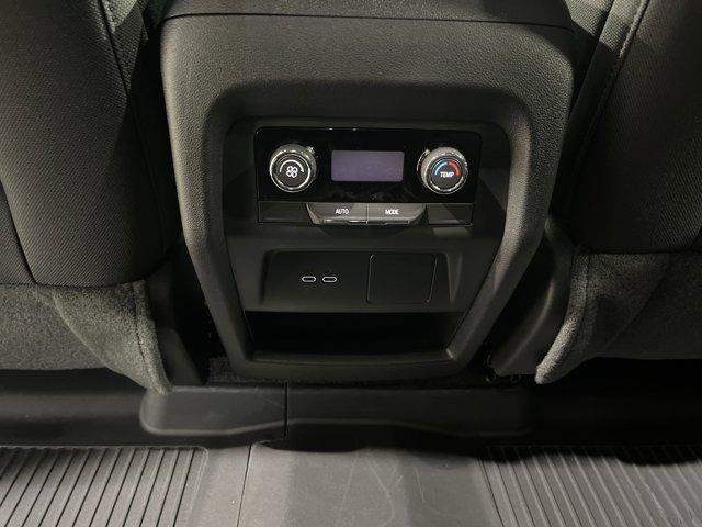 new 2026 Chevrolet Traverse car, priced at $48,115