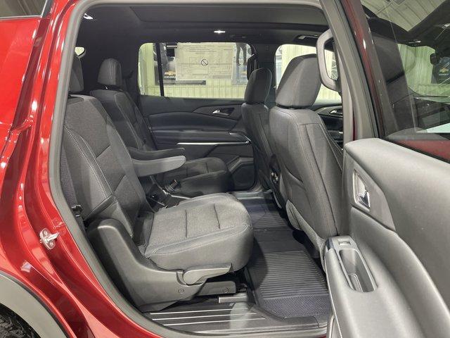 new 2026 Chevrolet Traverse car, priced at $48,115