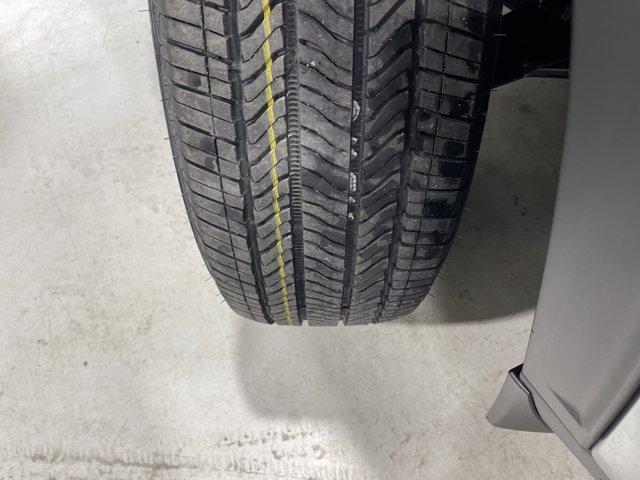 new 2026 Chevrolet Traverse car, priced at $46,385