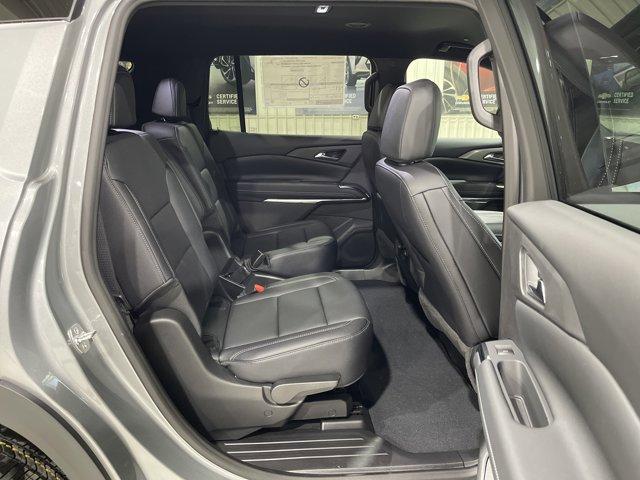 new 2026 Chevrolet Traverse car, priced at $46,385