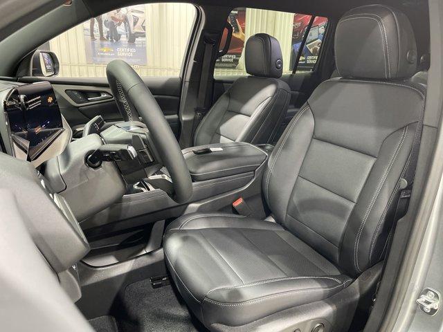 new 2026 Chevrolet Traverse car, priced at $46,385
