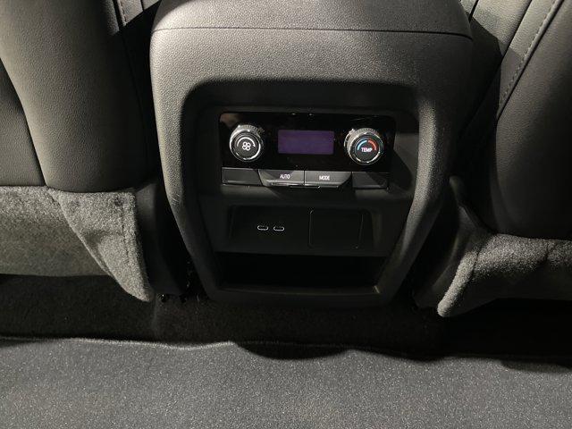 new 2026 Chevrolet Traverse car, priced at $46,385