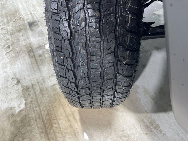 new 2024 GMC Canyon car, priced at $37,220