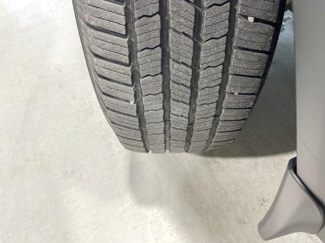 used 2024 Jeep Grand Cherokee L car, priced at $38,726