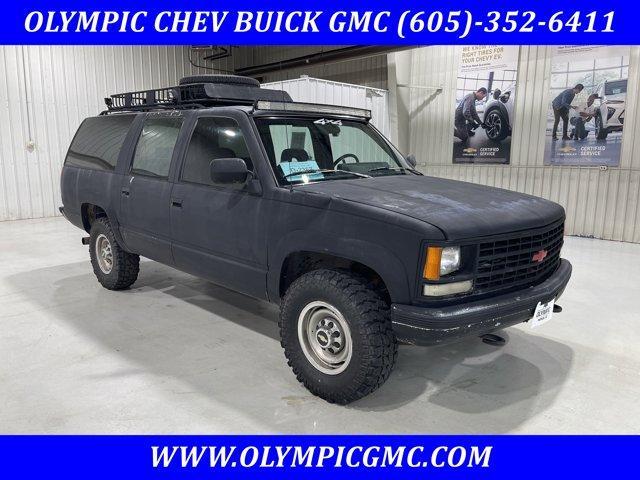 used 1993 Chevrolet Suburban car, priced at $4,912