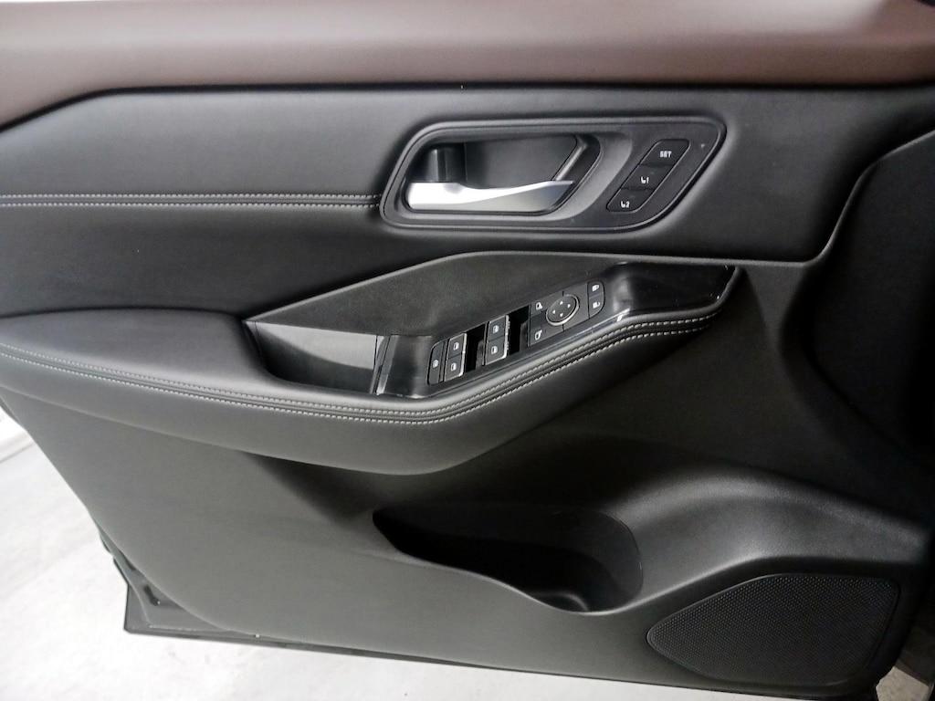used 2023 Nissan Rogue car, priced at $24,998
