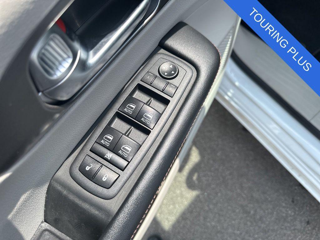 used 2020 Chrysler Pacifica car, priced at $20,268