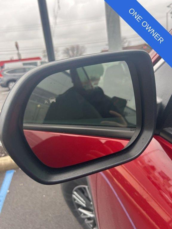 used 2024 Chevrolet Traverse car, priced at $36,400