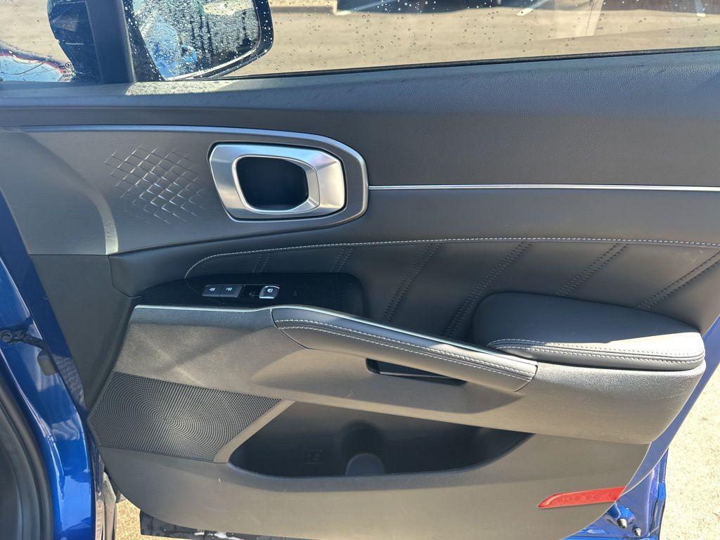 used 2021 Kia Sorento car, priced at $25,500