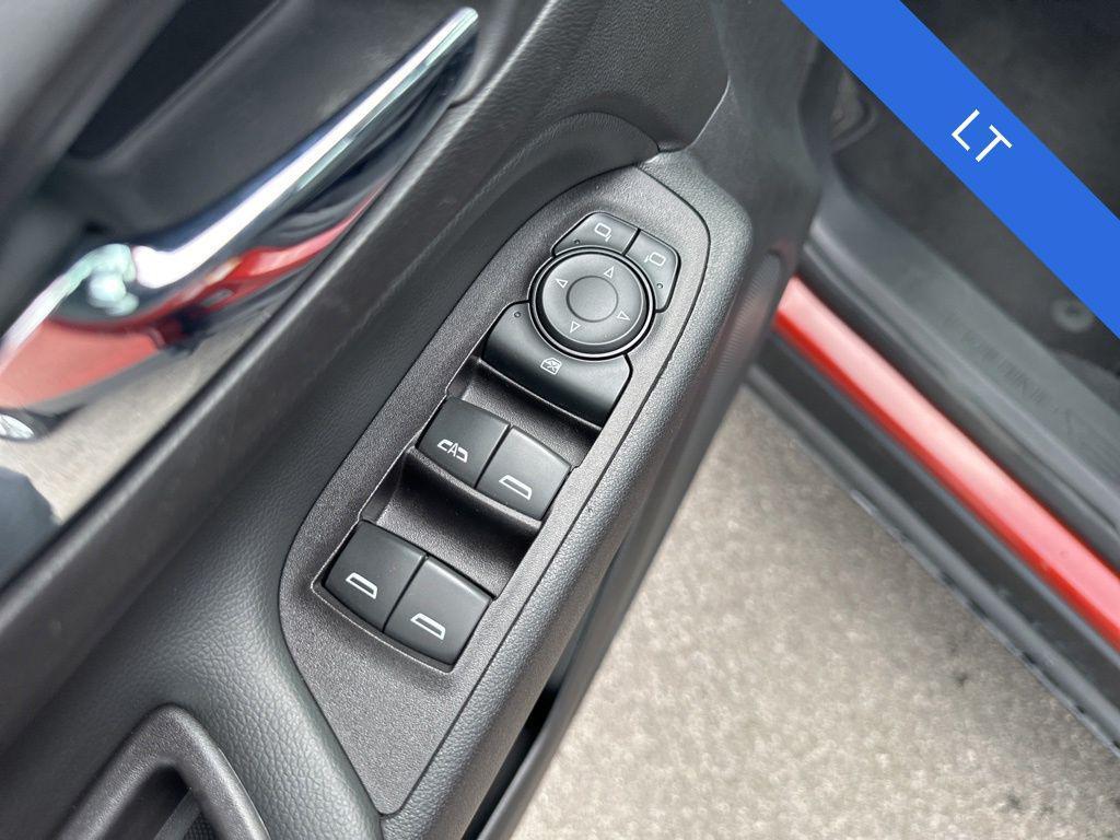 used 2020 Chevrolet Equinox car, priced at $16,468