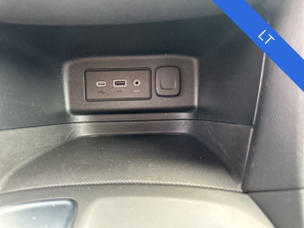 used 2020 Chevrolet Equinox car, priced at $16,468