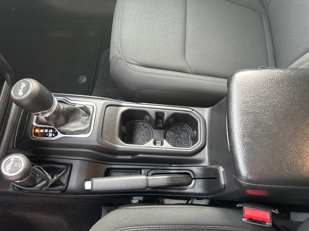 used 2021 Jeep Wrangler Unlimited car, priced at $27,000