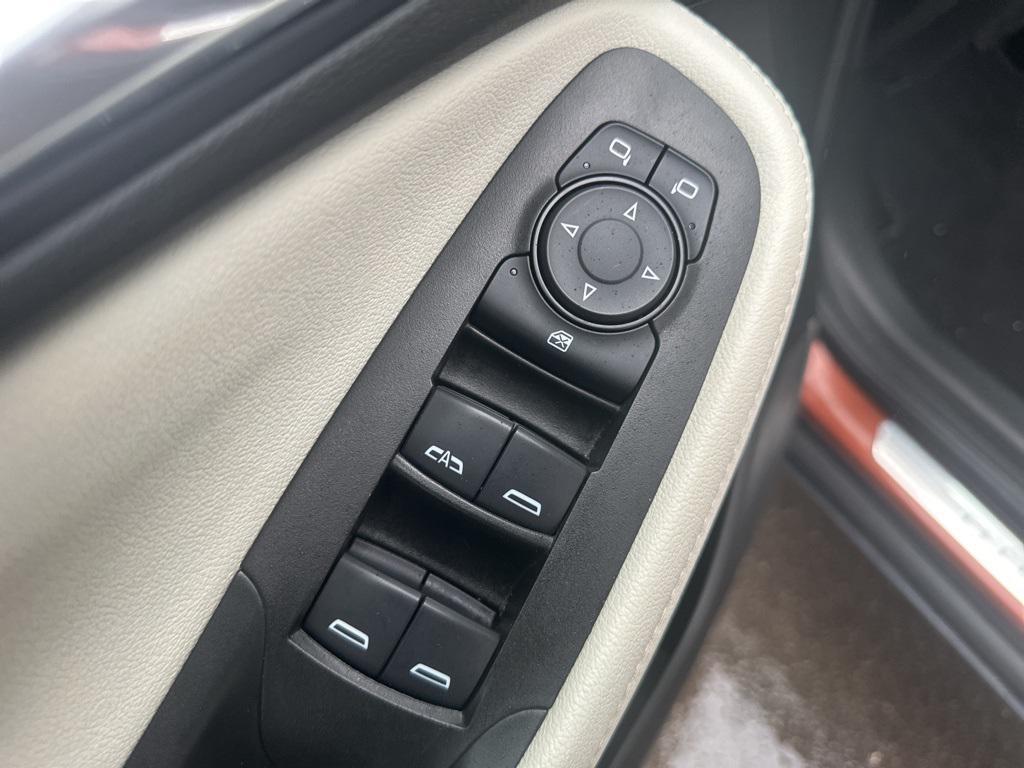 used 2020 Buick Encore GX car, priced at $19,000